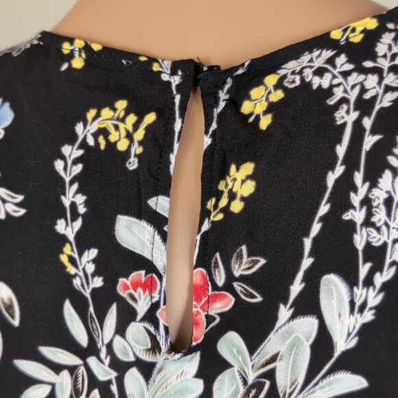 3/$20 Philosophy Long Sleeve Floral Top Ruffle Trim Flowy Blouse Button Cuffs - Picture 7 of 13